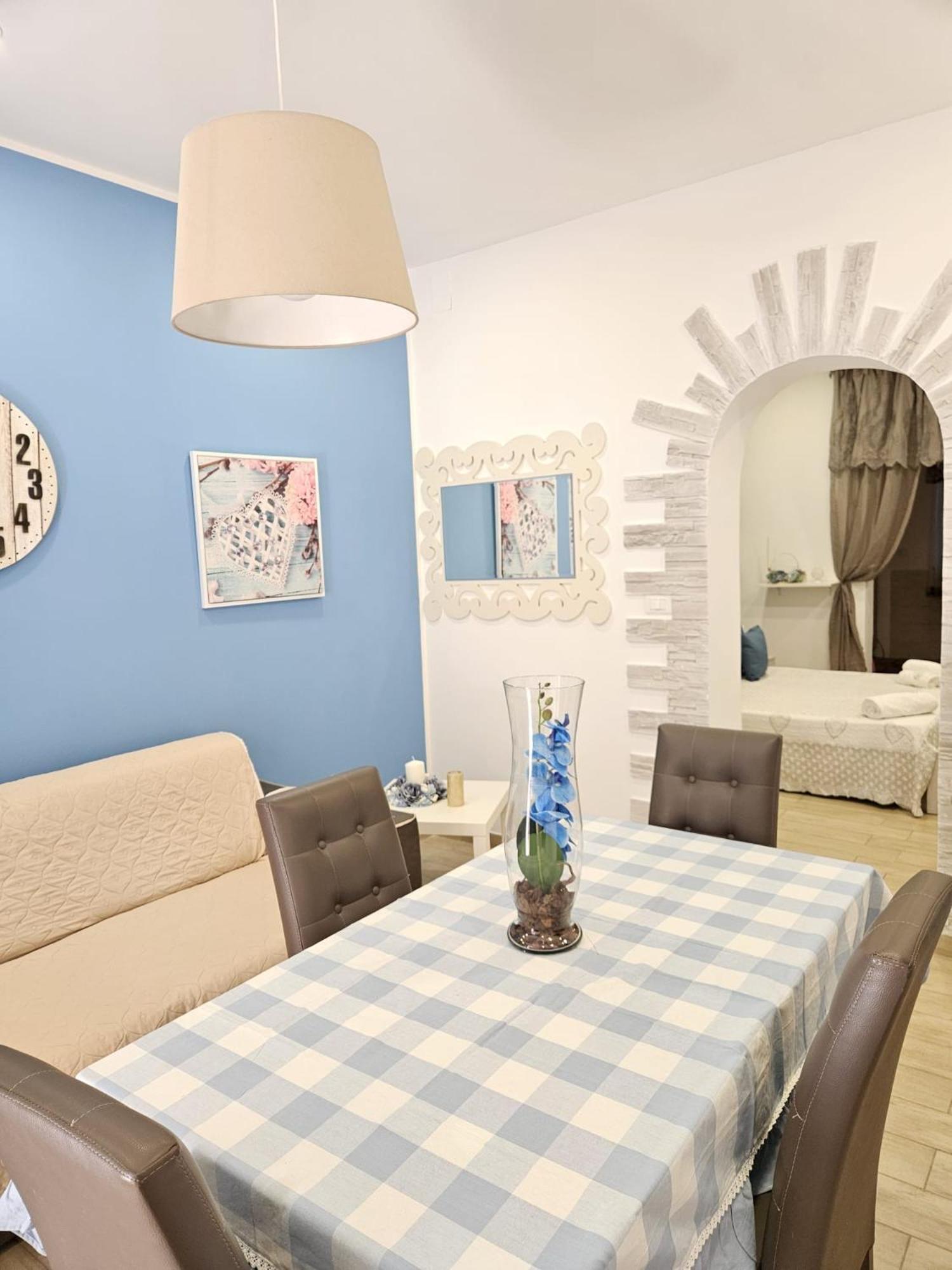Claudio'S House Apartment ปาแลร์โม ภายนอก รูปภาพ