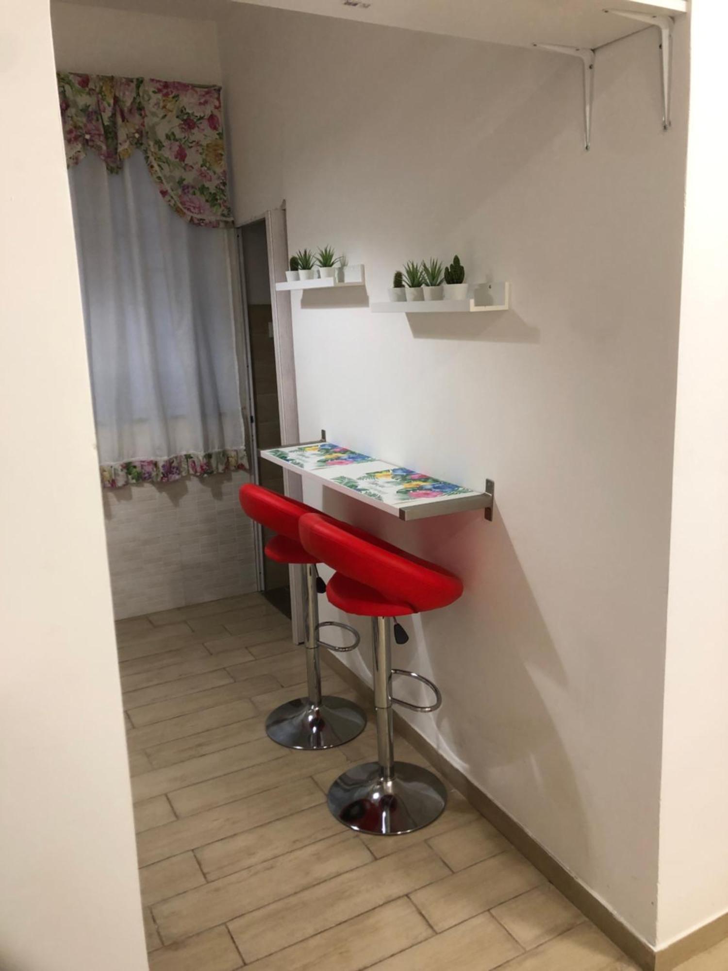 Claudio'S House Apartment ปาแลร์โม ภายนอก รูปภาพ